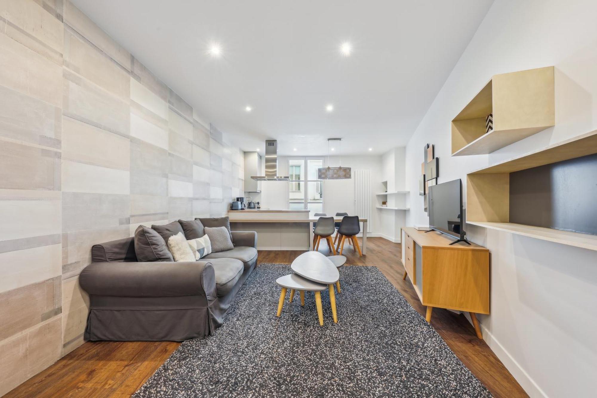 Appartement Et Lumineux En Plein Coeur De